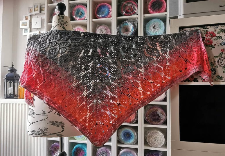 Leaf and Braid Shawl Crochet Pattern