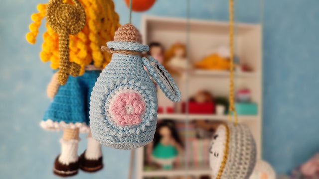 Mobile Alice in Wonderland Crochet Pattern