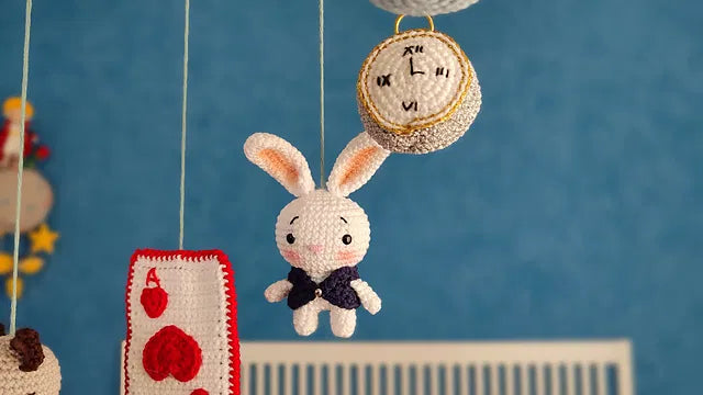 Mobile Alice in Wonderland Crochet Pattern