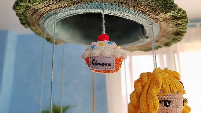 Mobile Alice in Wonderland Crochet Pattern