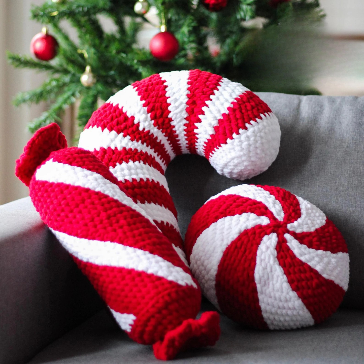 Christmas Peppermint Pillow Crochet Pattern