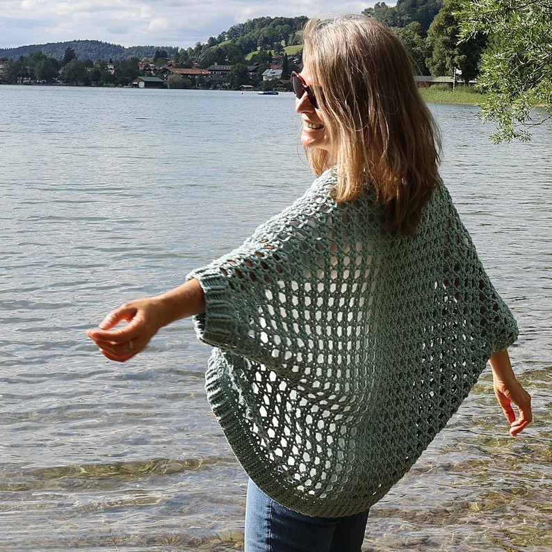 Openwork Shrug Crochet Pattern