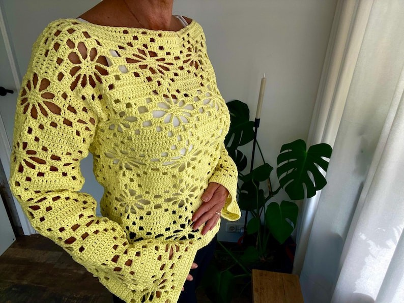 Flower Top Crochet Pattern