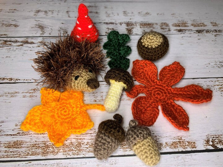 Autumn Decorations Crochet Pattern