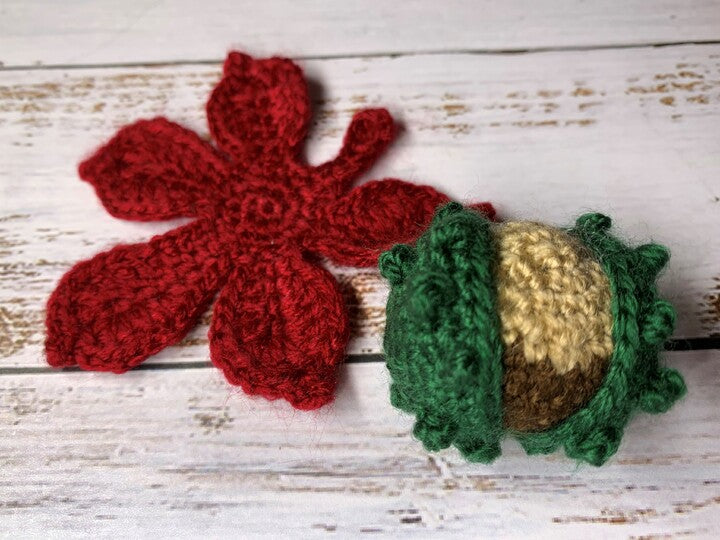 Autumn Decorations Crochet Pattern