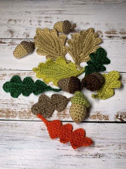 Autumn Decorations Crochet Pattern