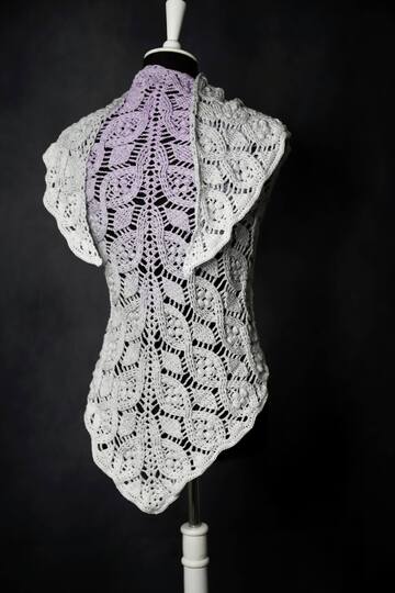 Leaf and Braid Shawl Crochet Pattern