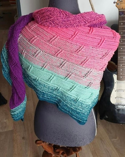 Wide Shawl Crochet Pattern