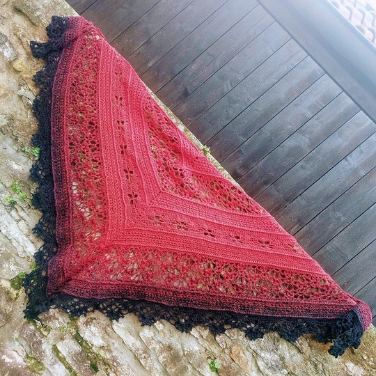 Triangle Lace Shawl Crochet Pattern