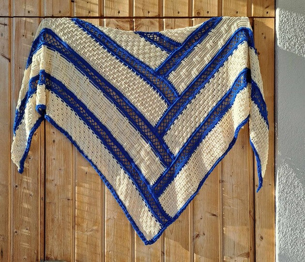 Textured Triangle Shawl Crochet Pattern