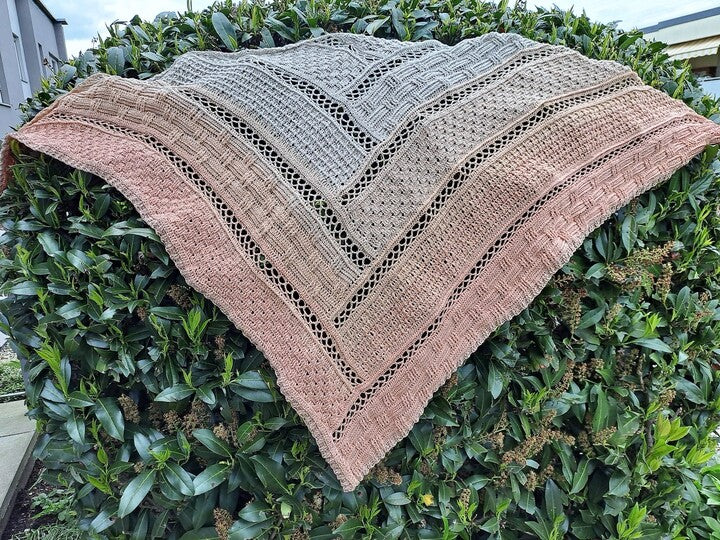 Textured Triangle Shawl Crochet Pattern