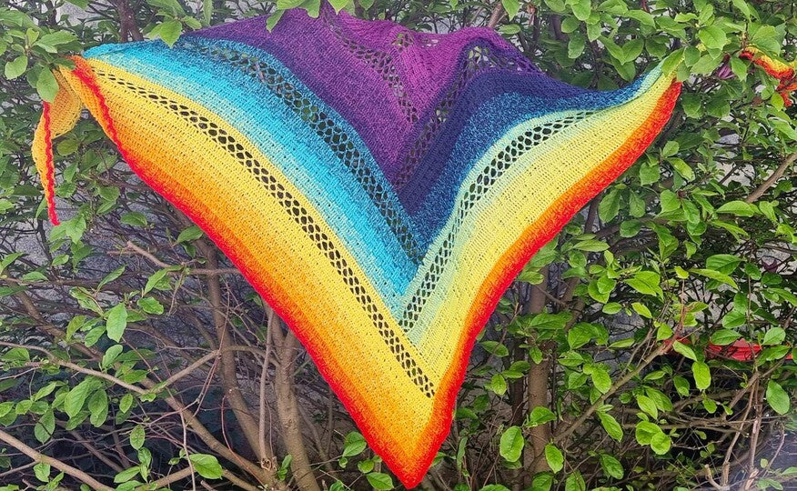 Textured Triangle Shawl Crochet Pattern