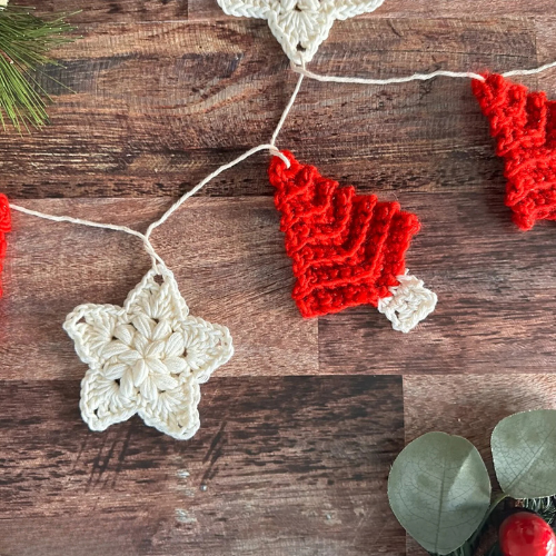 Christmas Garland Crochet Pattern