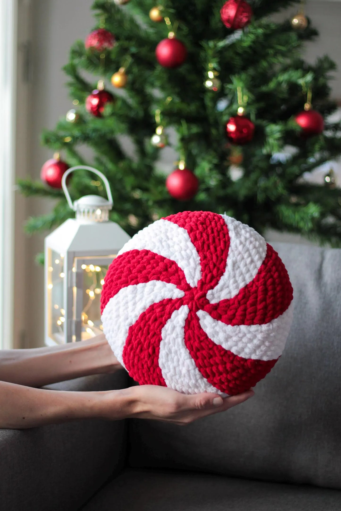 Christmas Peppermint Pillow Crochet Pattern
