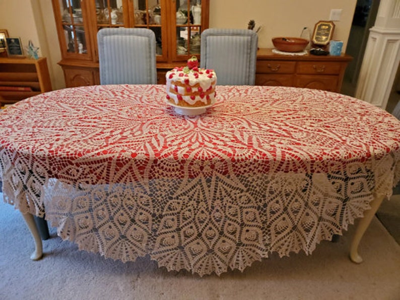Heirloom Lace Tablecloth Crochet Pattern