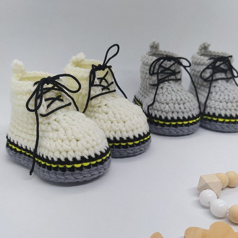 Baby Booties Crochet Pattern