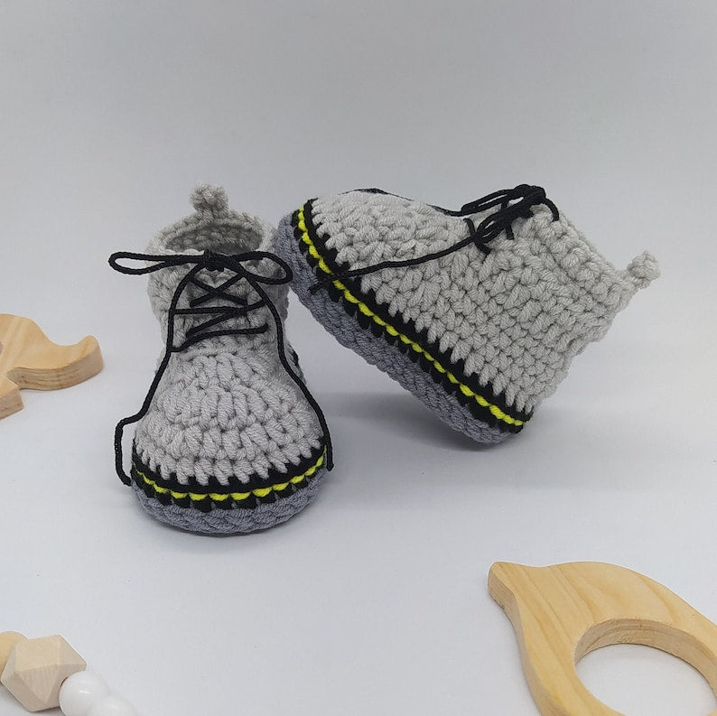 Baby Booties Crochet Pattern