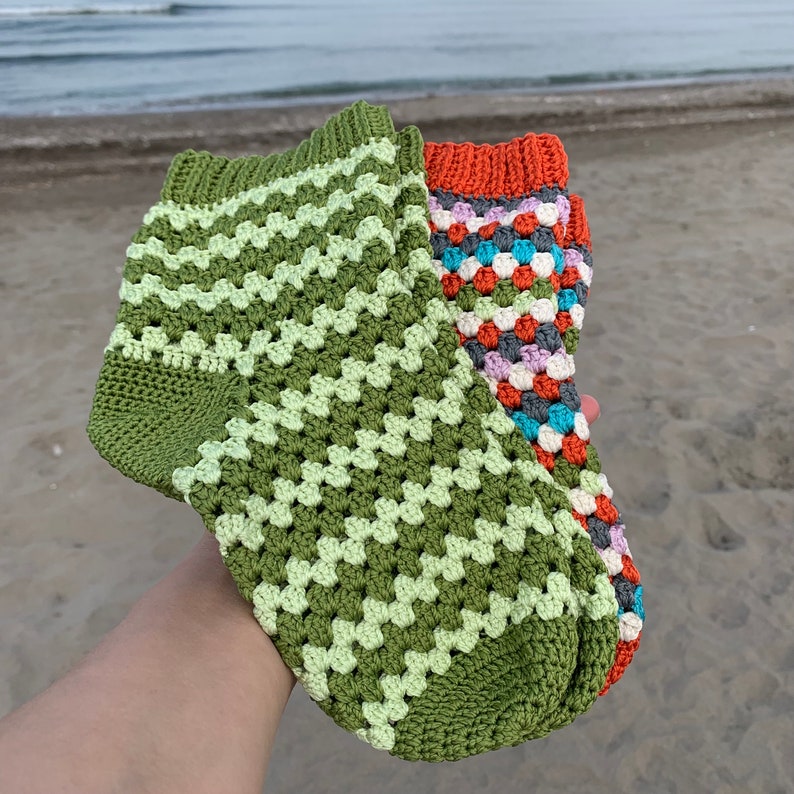 Seamless Socks Crochet Pattern