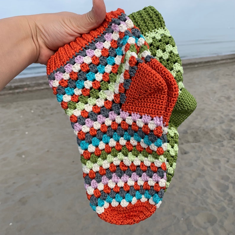 Seamless Socks Crochet Pattern