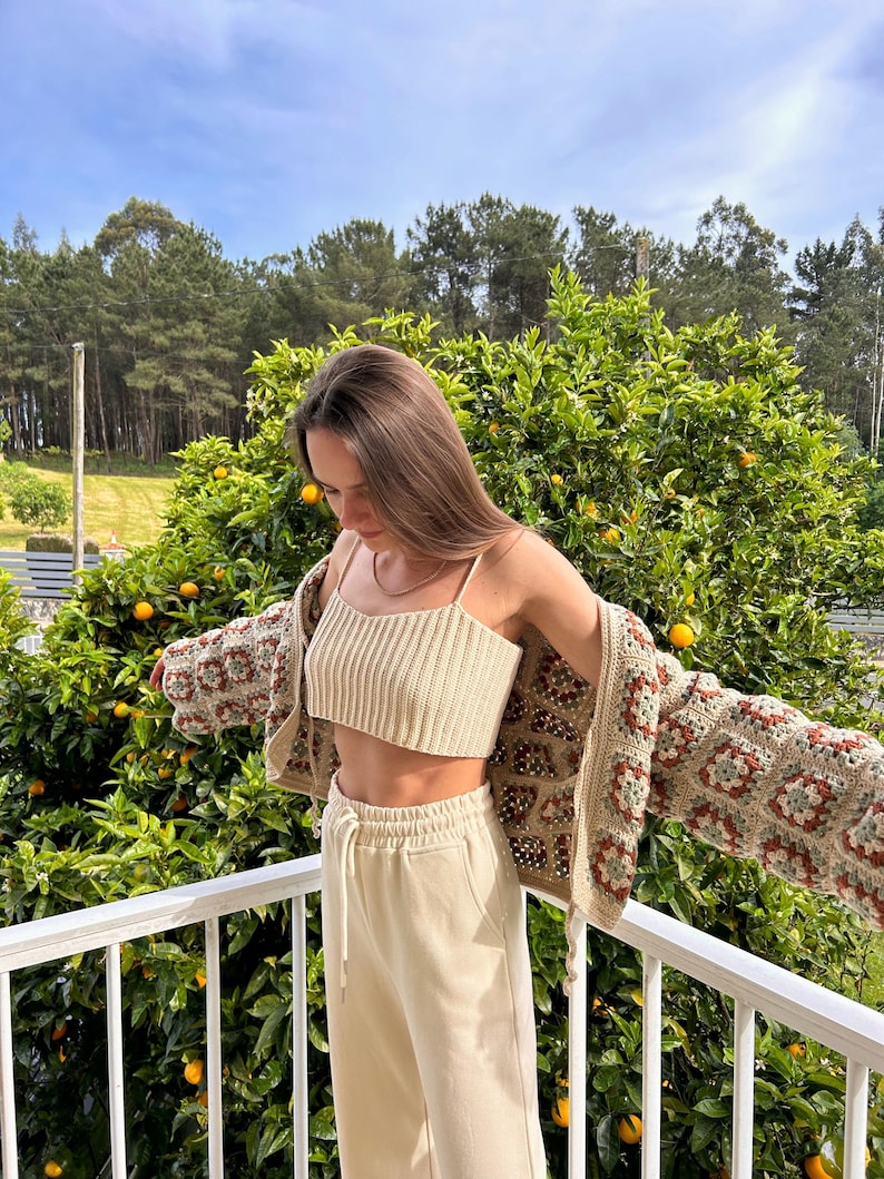 Granny Square Cardigan Crochet Pattern