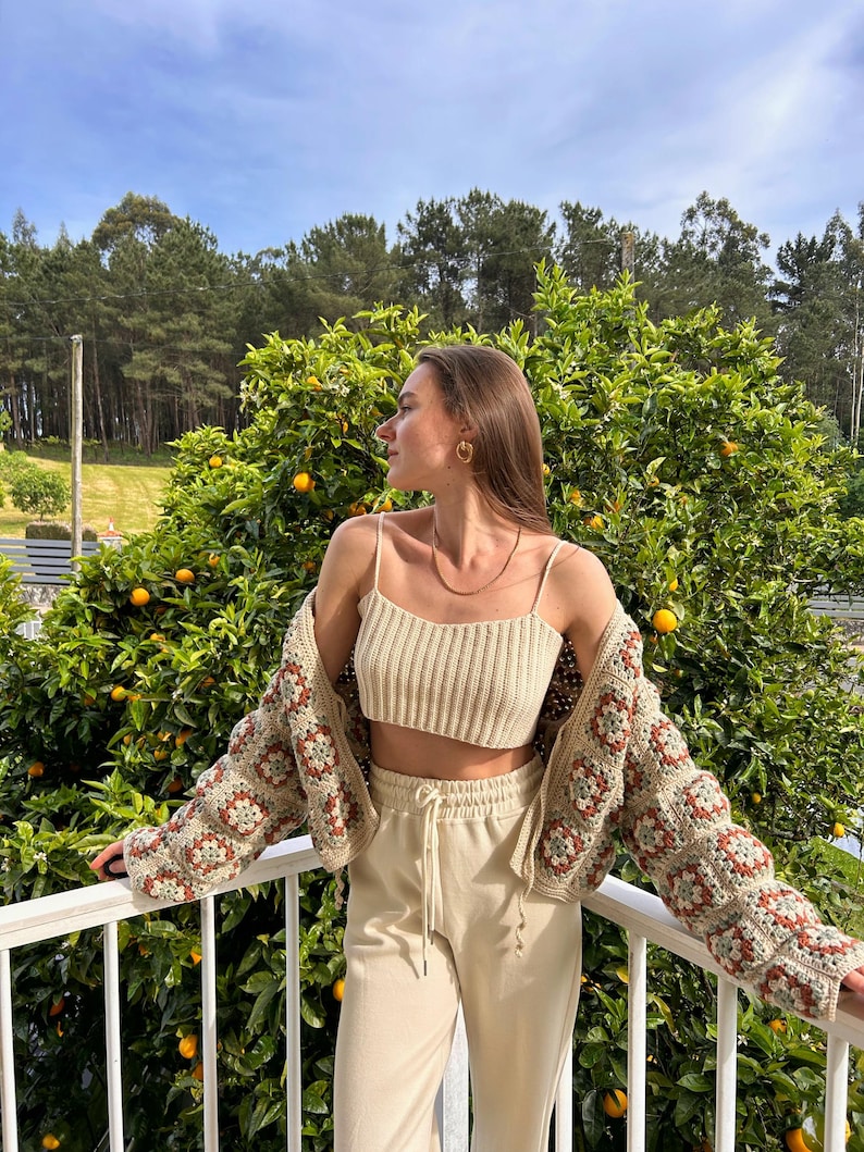 Granny Square Cardigan Crochet Pattern