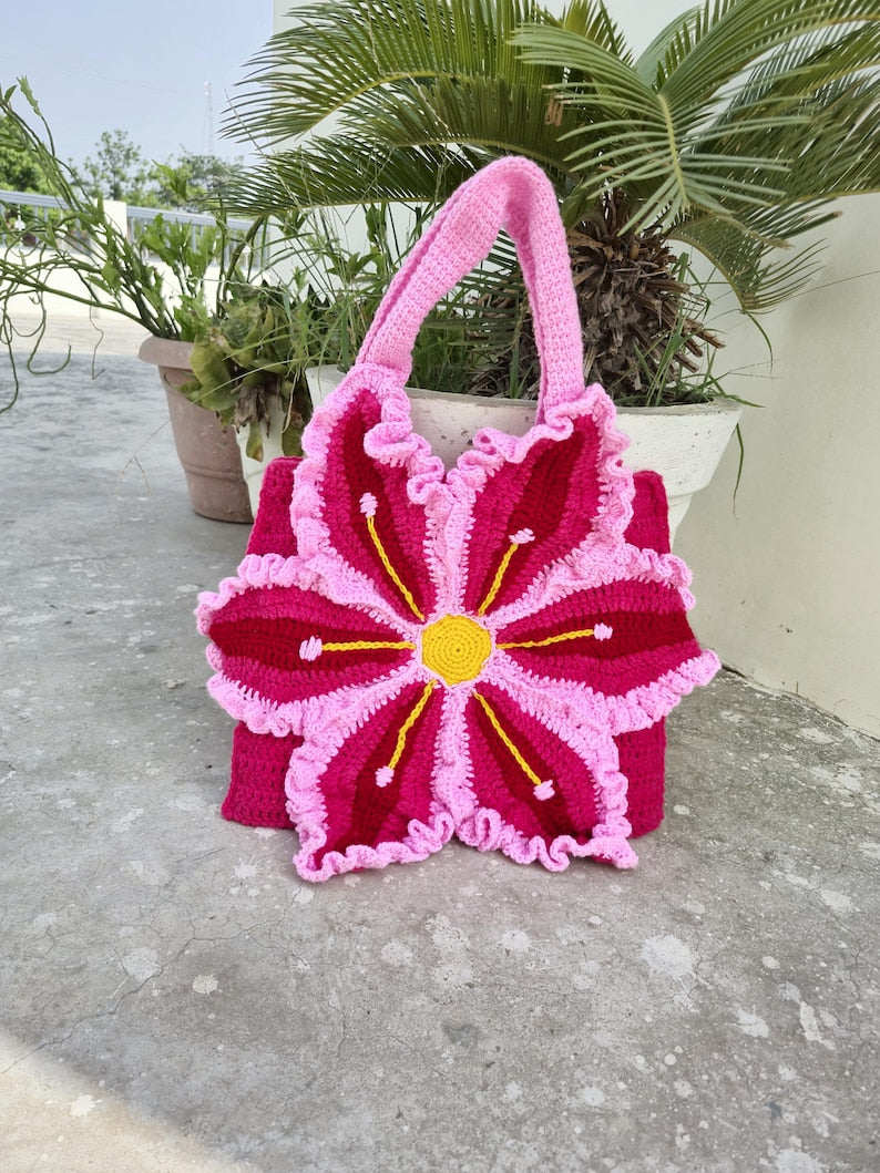 Lily Flower Handbag Crochet Pattern