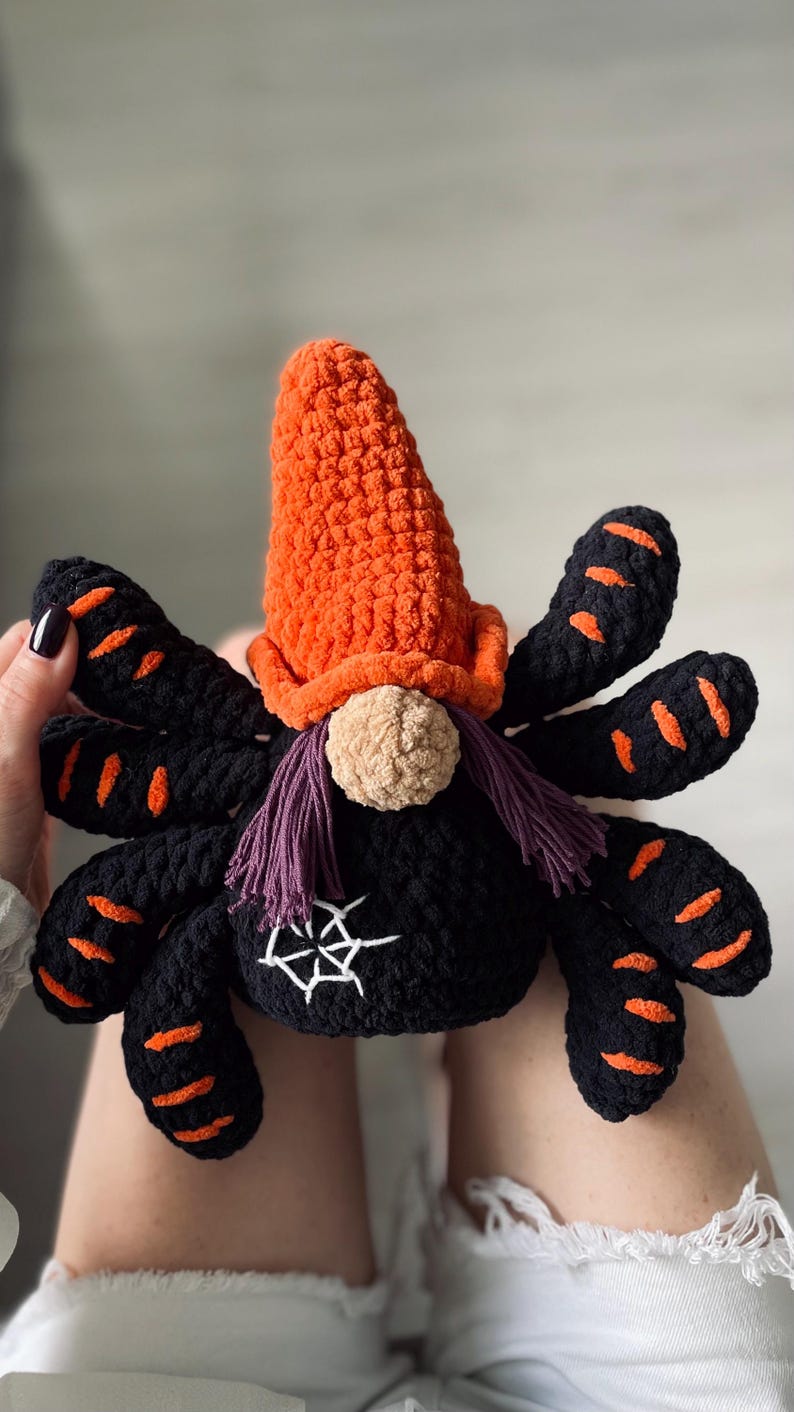 Halloween Ornaments Crochet Pattern