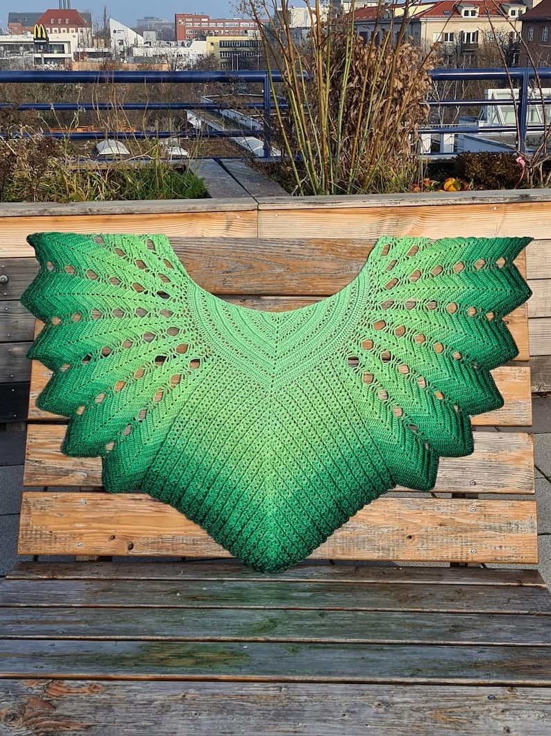 Veilwyn Shawl Crochet Pattern