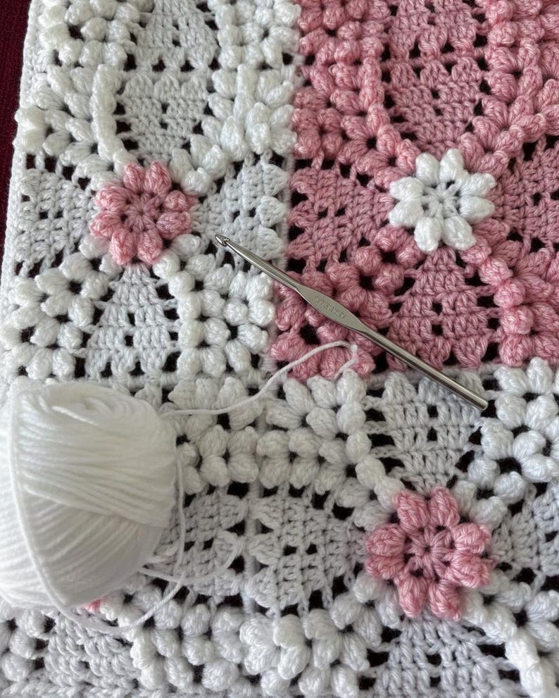 Daisy Blanket Crochet Pattern