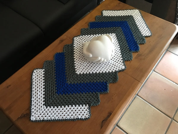 Table runner Crochet Pattern